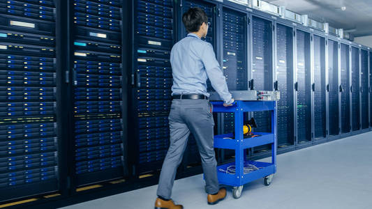 數據更新與信息技術咨詢服務的協作應用